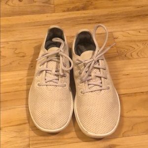 Allbirds Kauri Stone Tree Runners, size 7
